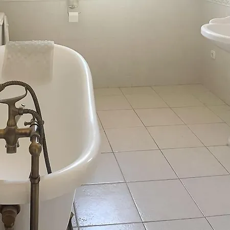 103-penthouse Apartment, Stunning Views, *